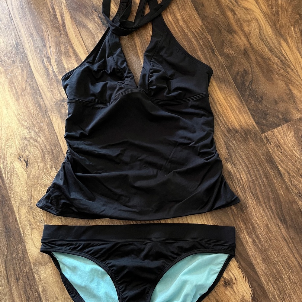 Athleta Black Tankini